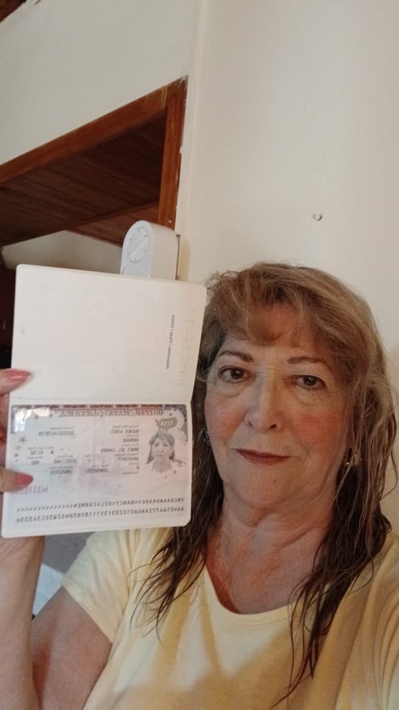 Cliente de MyFastVisa con su visa