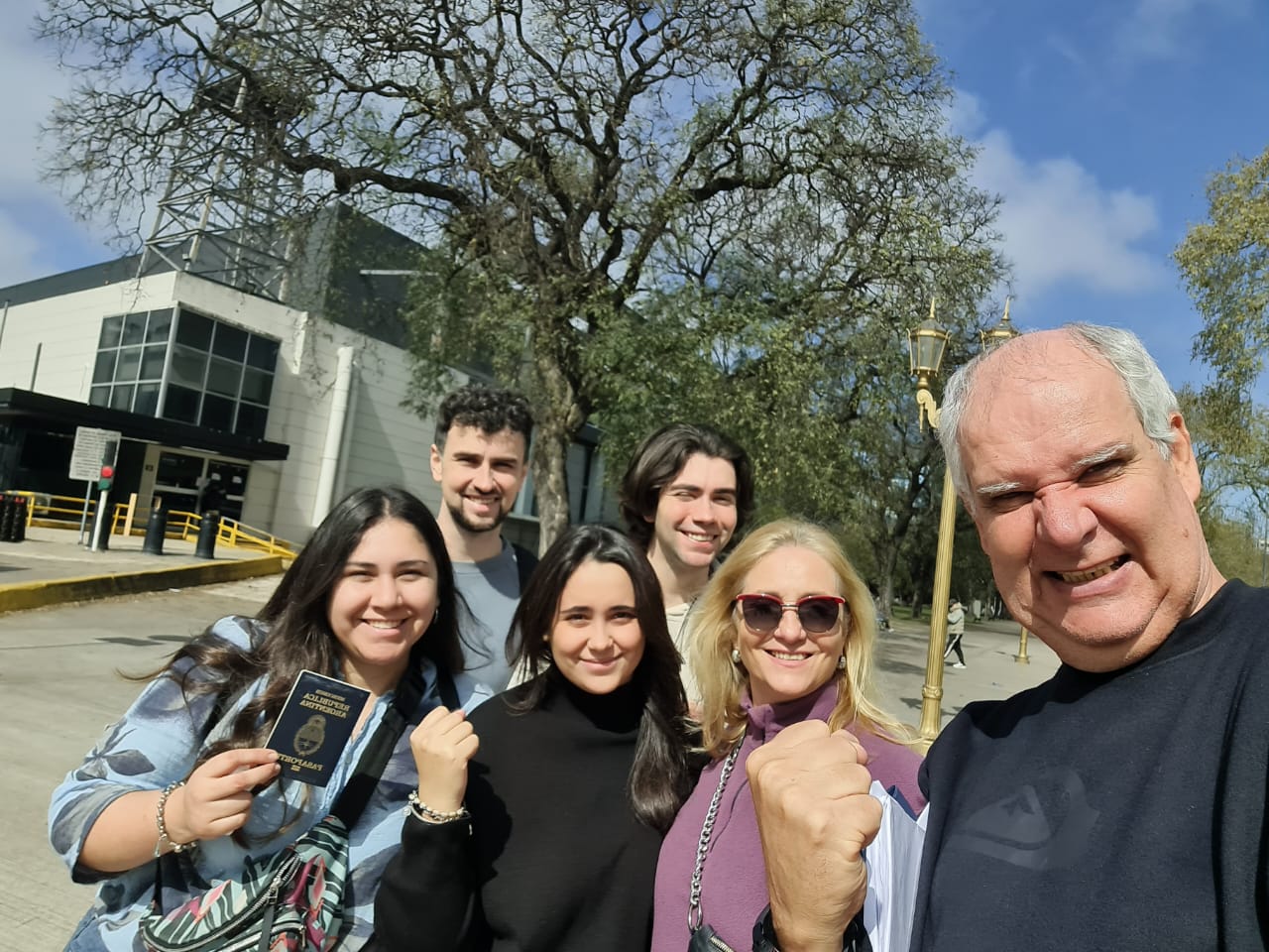 Familia que obtuvo su visa con MyFastVisa