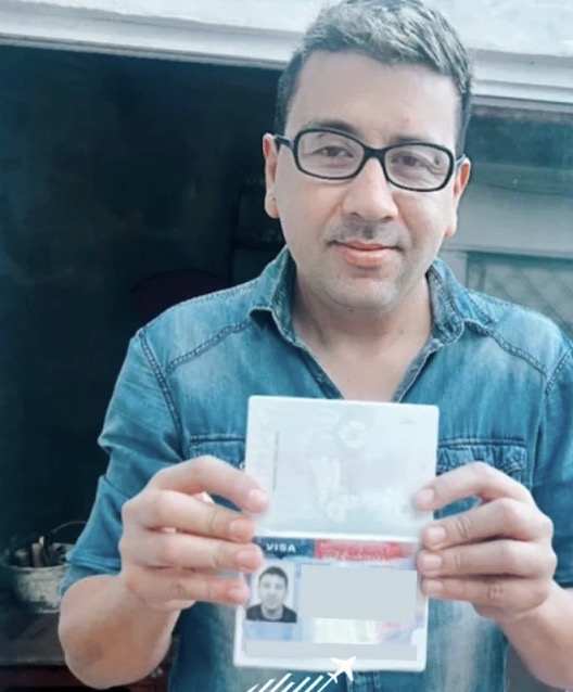 Cliente de MyFastVisa con su visa estadounidense